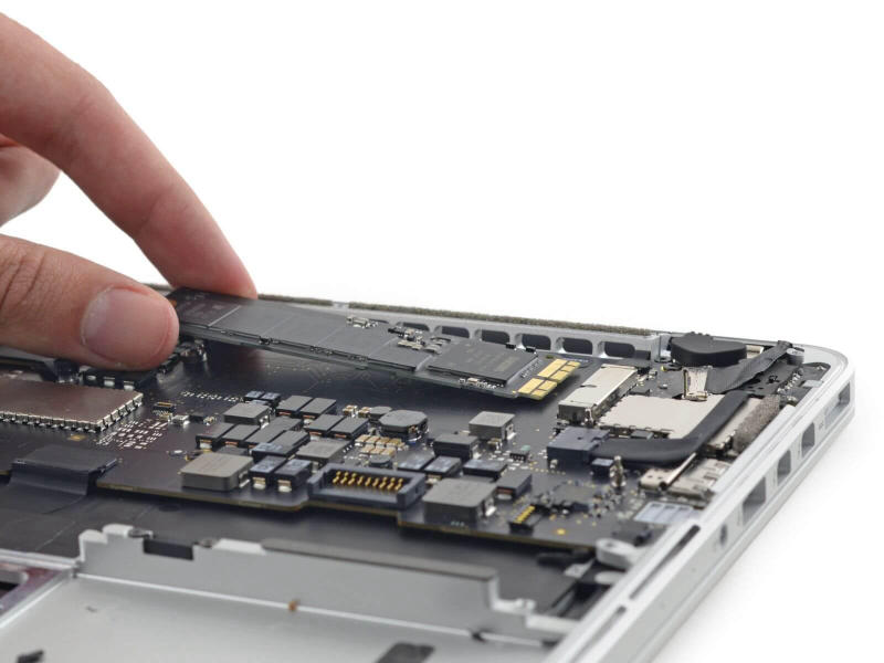 Nâng cấp dung lượng SSD Macbook giúp nâng cao trải nghiệm sử dụng